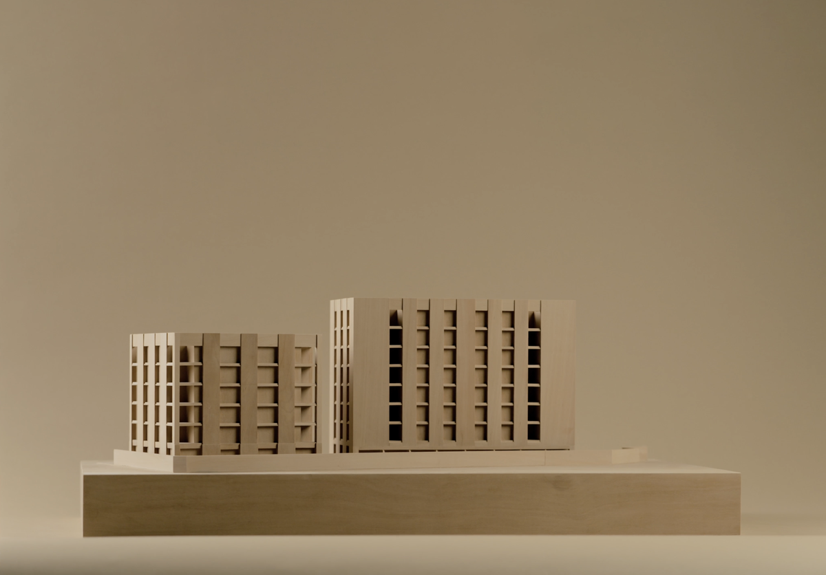 3000_9_1602_Model_02