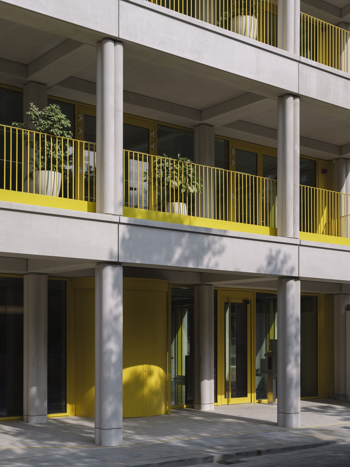 9_1907_Barge_photo_RG_251103_02_medium