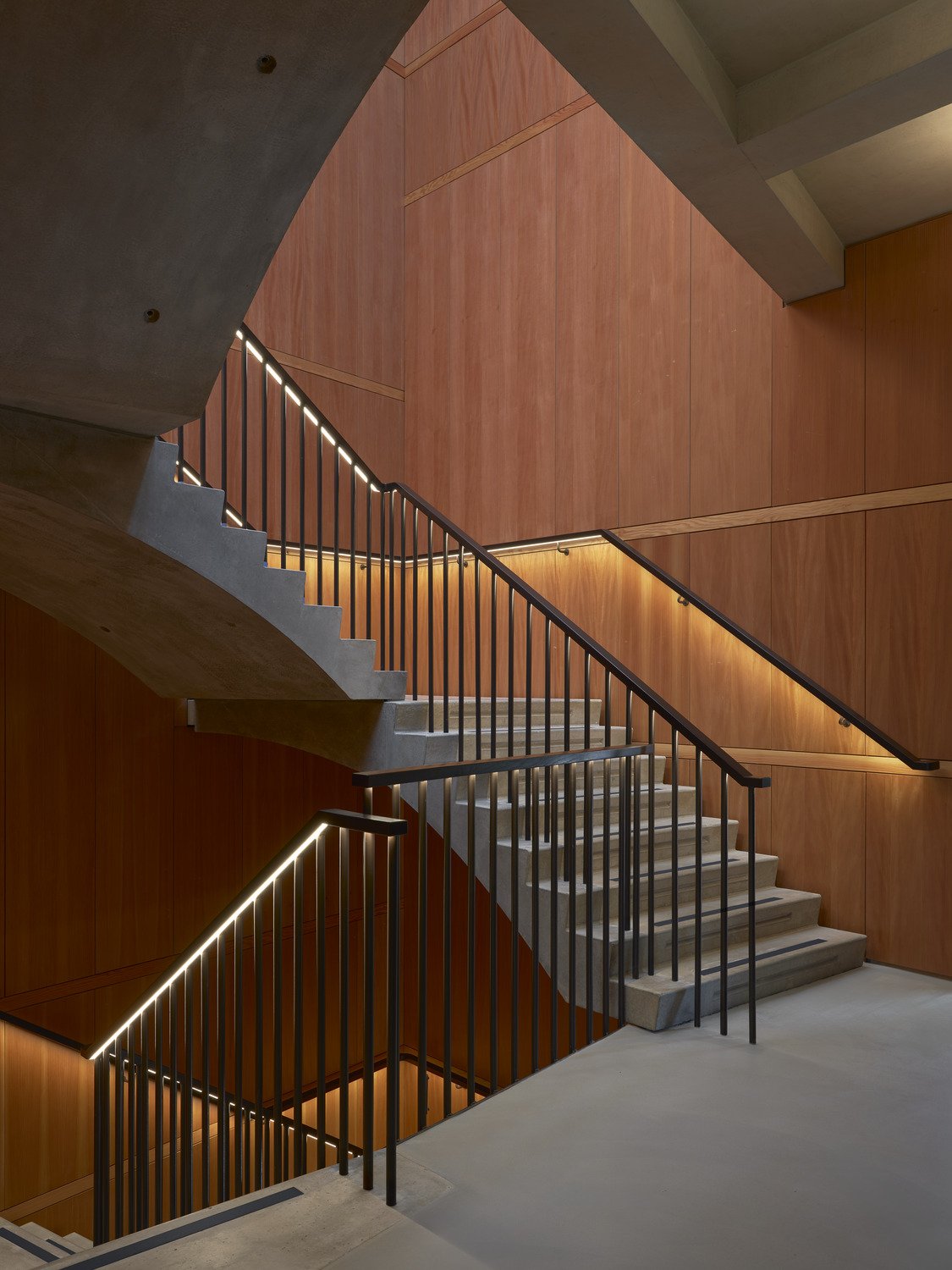 9_1907_Barge_photo_RG_25_medium